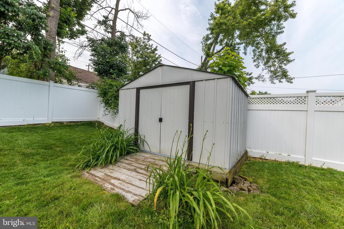 832 N Warren Street photo 30