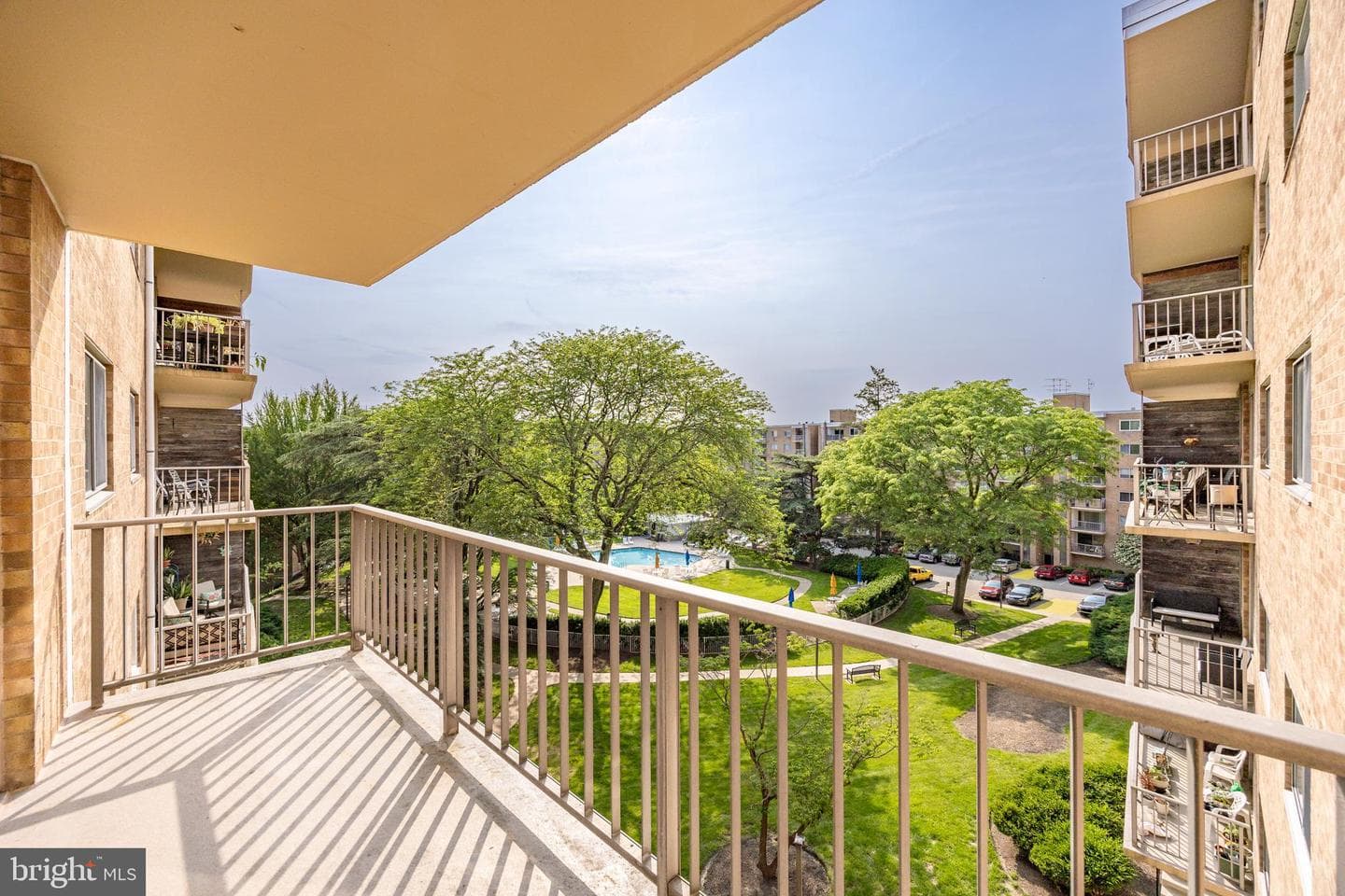 309 Florence Avenue #420-N photo 12