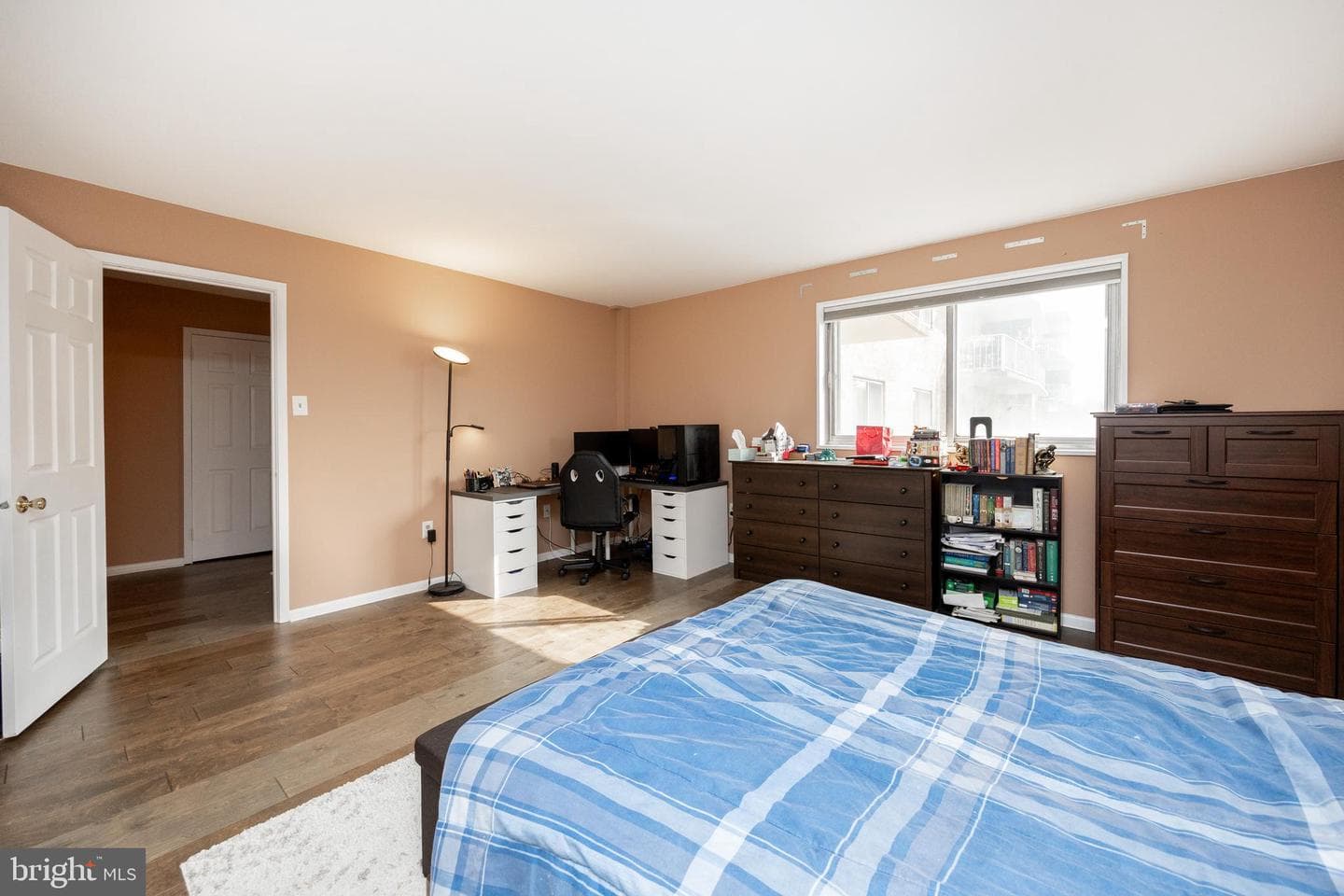 309 Florence Avenue #420-N photo 17