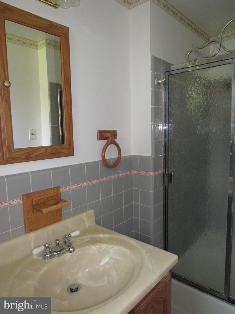 569 Godshall Road photo 33