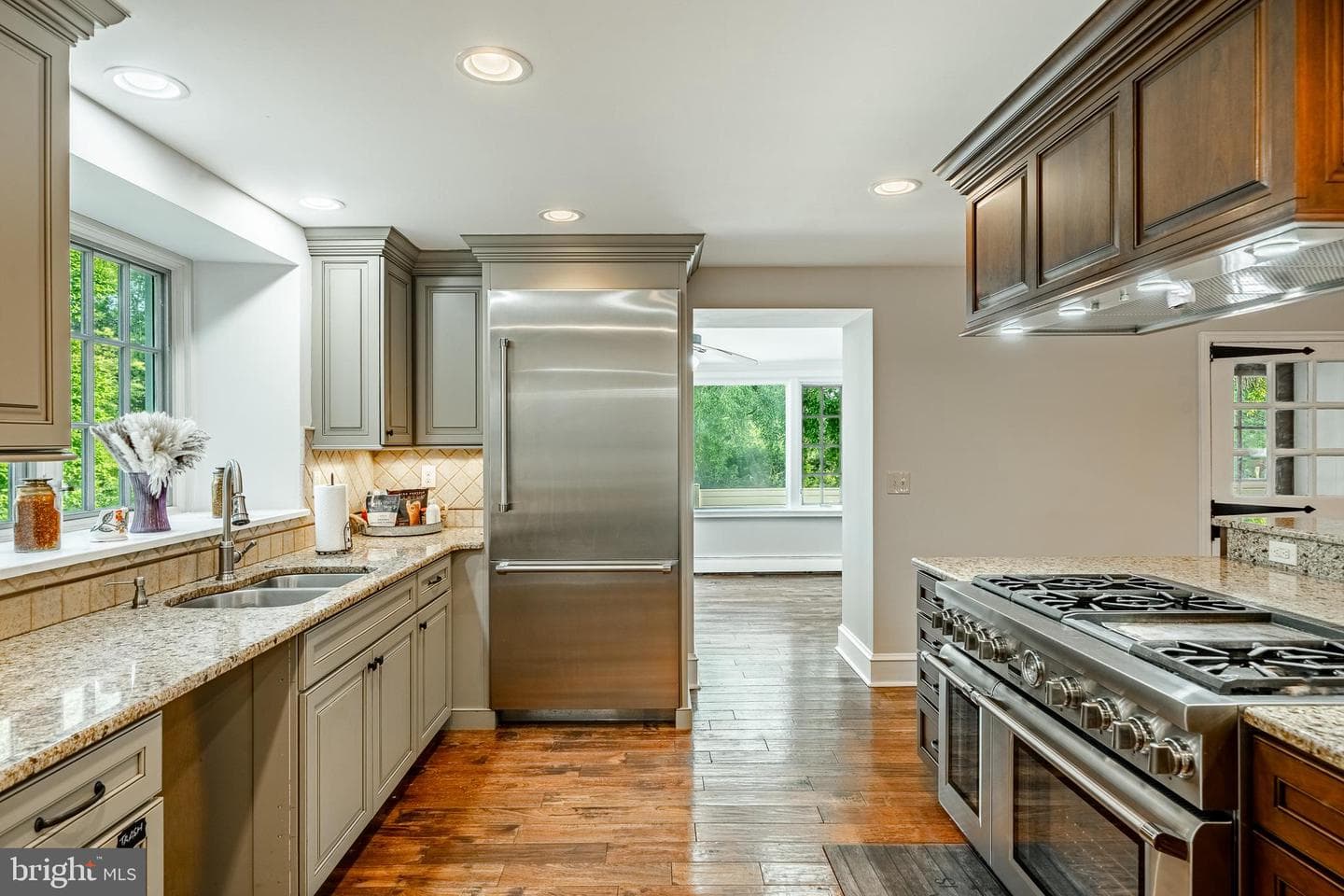 349 Brighton Road photo 14