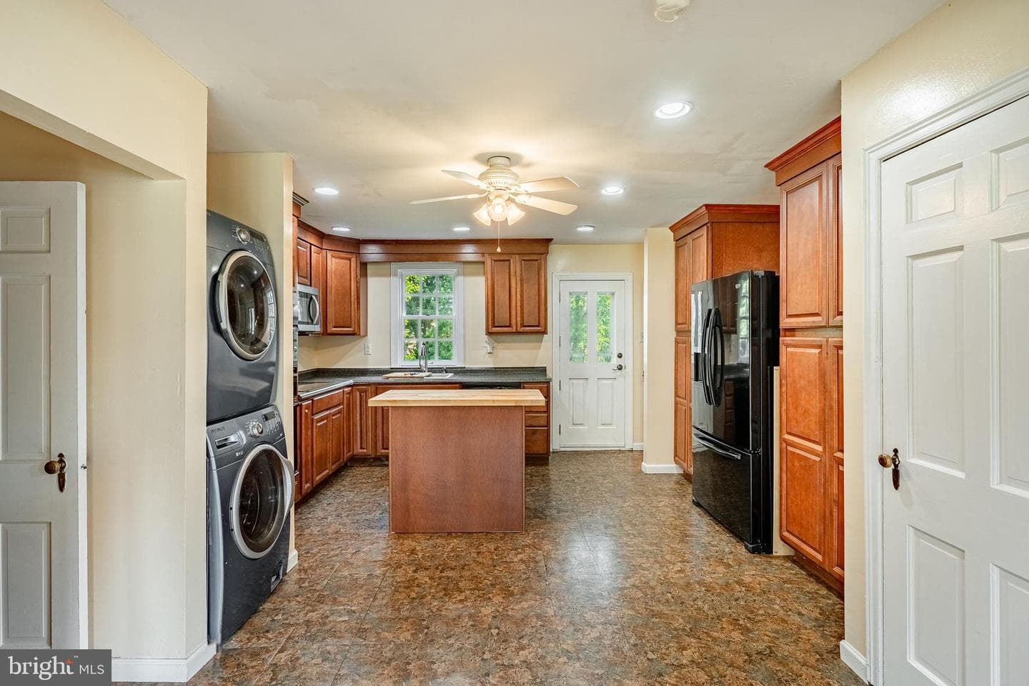 349 Brighton Road photo 30
