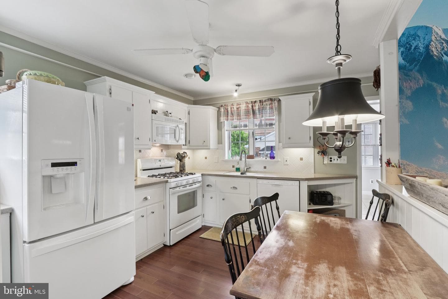 407 Pinecrest Road photo 12