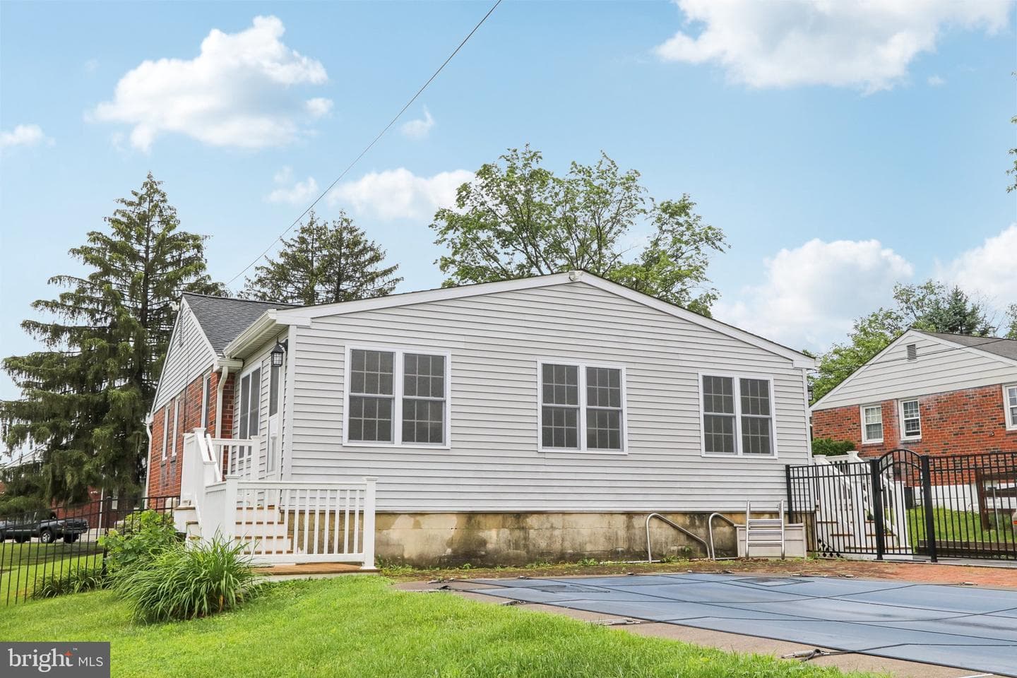 407 Pinecrest Road photo 34