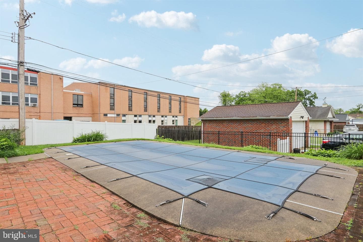 407 Pinecrest Road photo 36