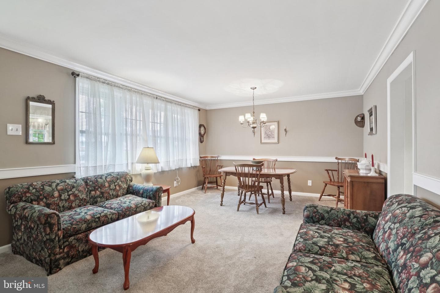 407 Pinecrest Road photo 9