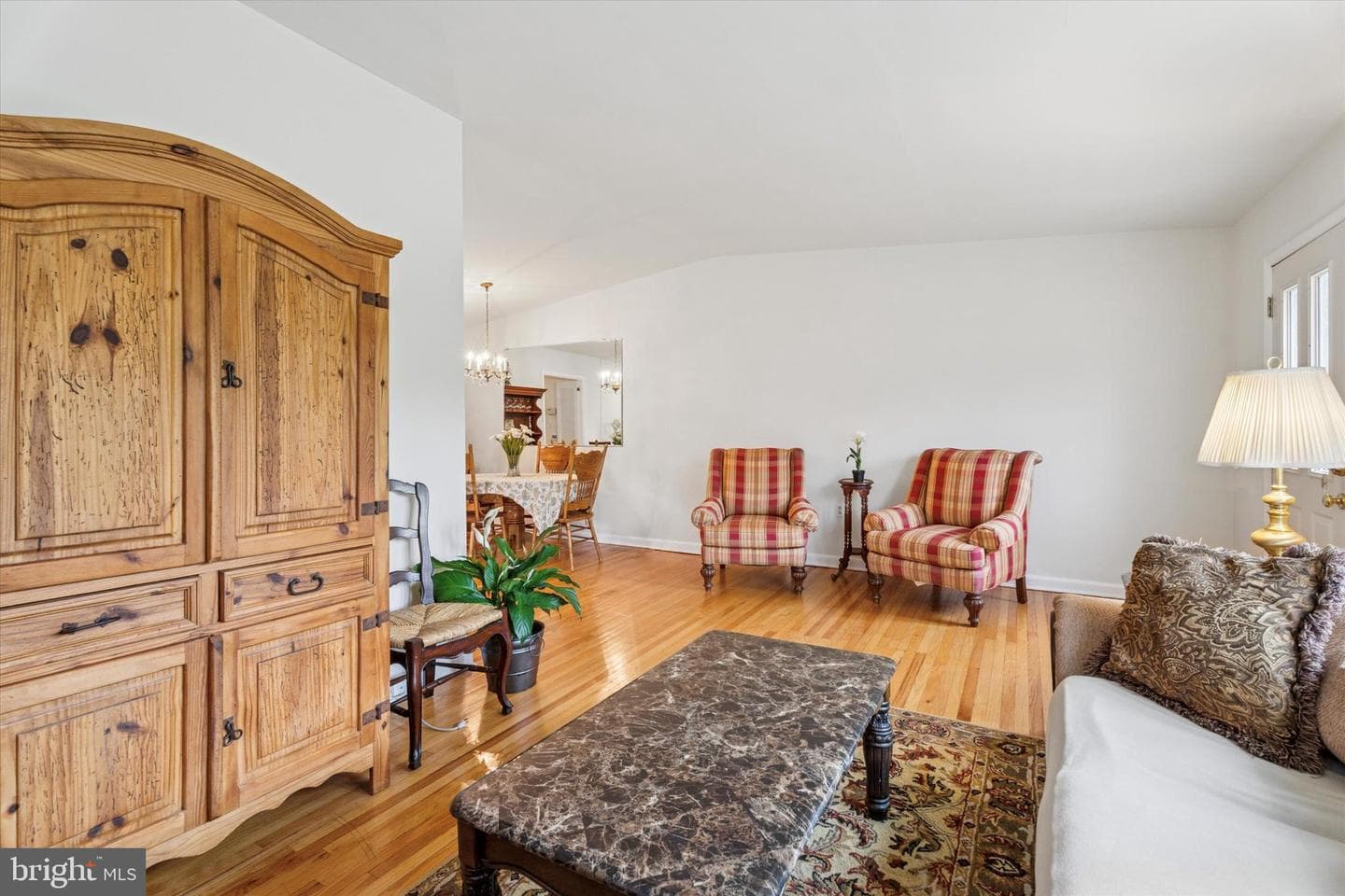 575 Wanamaker Road photo 3
