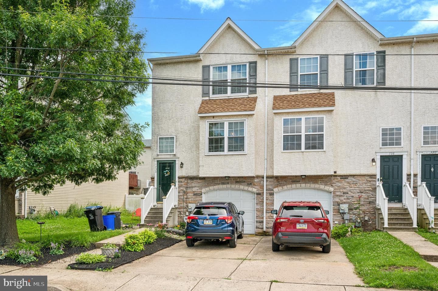 730 Cedar Lane photo 1