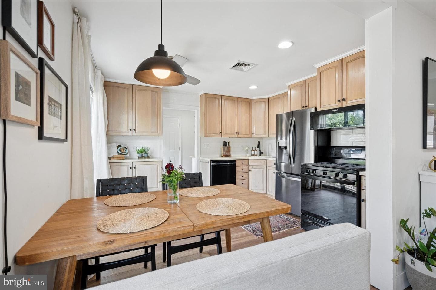 33 Wyndmoor Drive photo 7