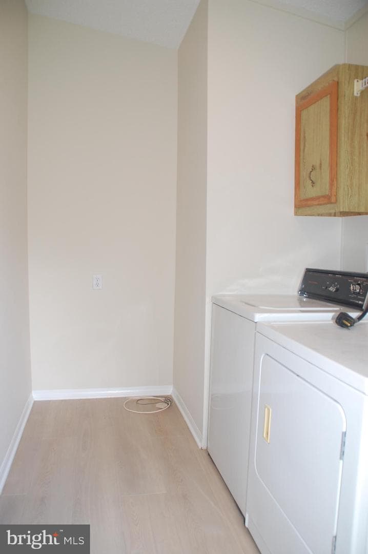 425 Westbury Drive photo 20