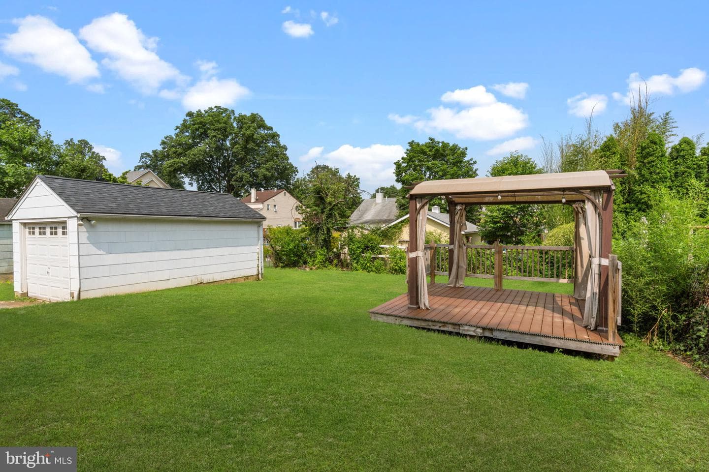 742 Tennis Avenue photo 25