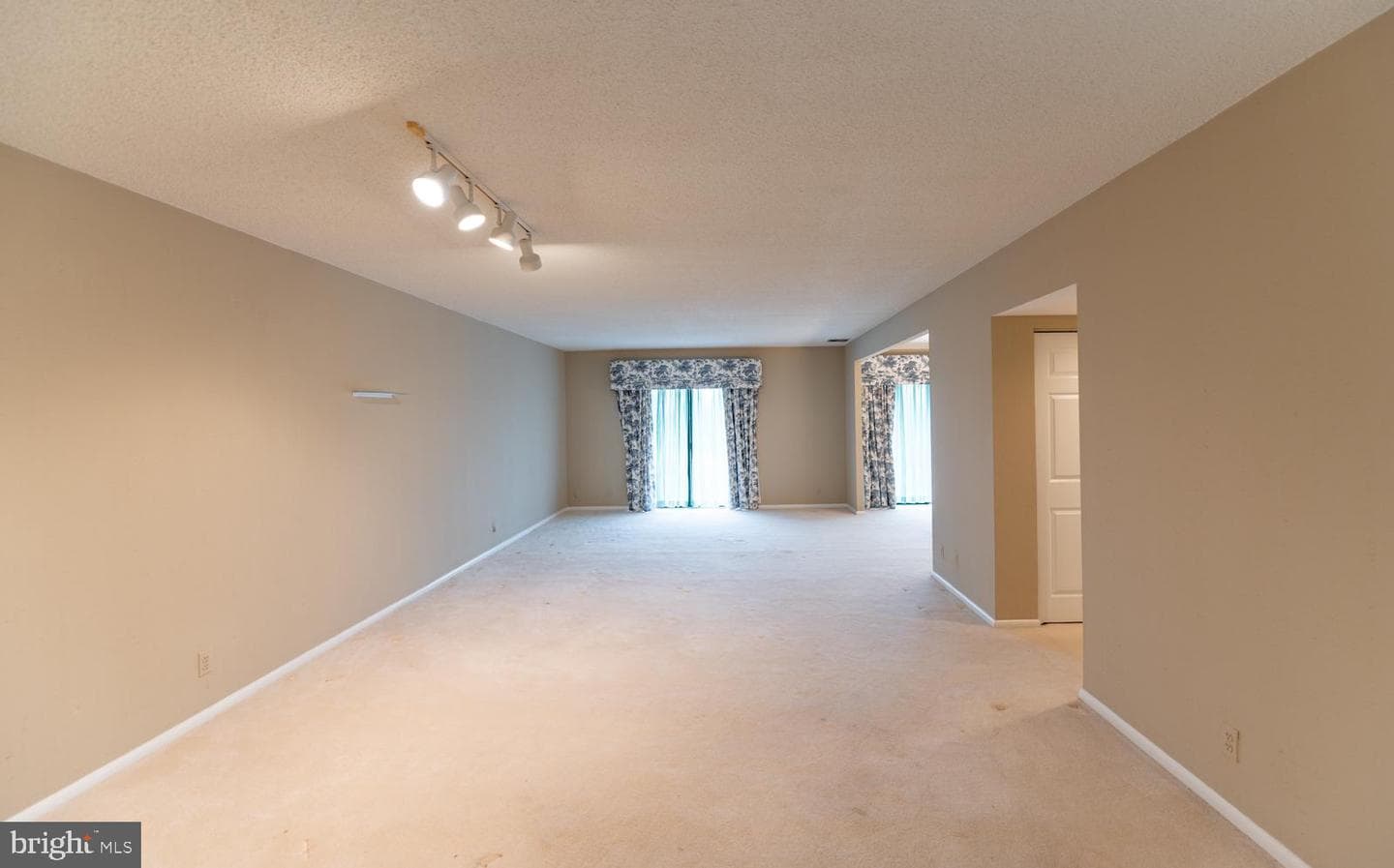 20630 Valley Forge Circle #630 photo 5