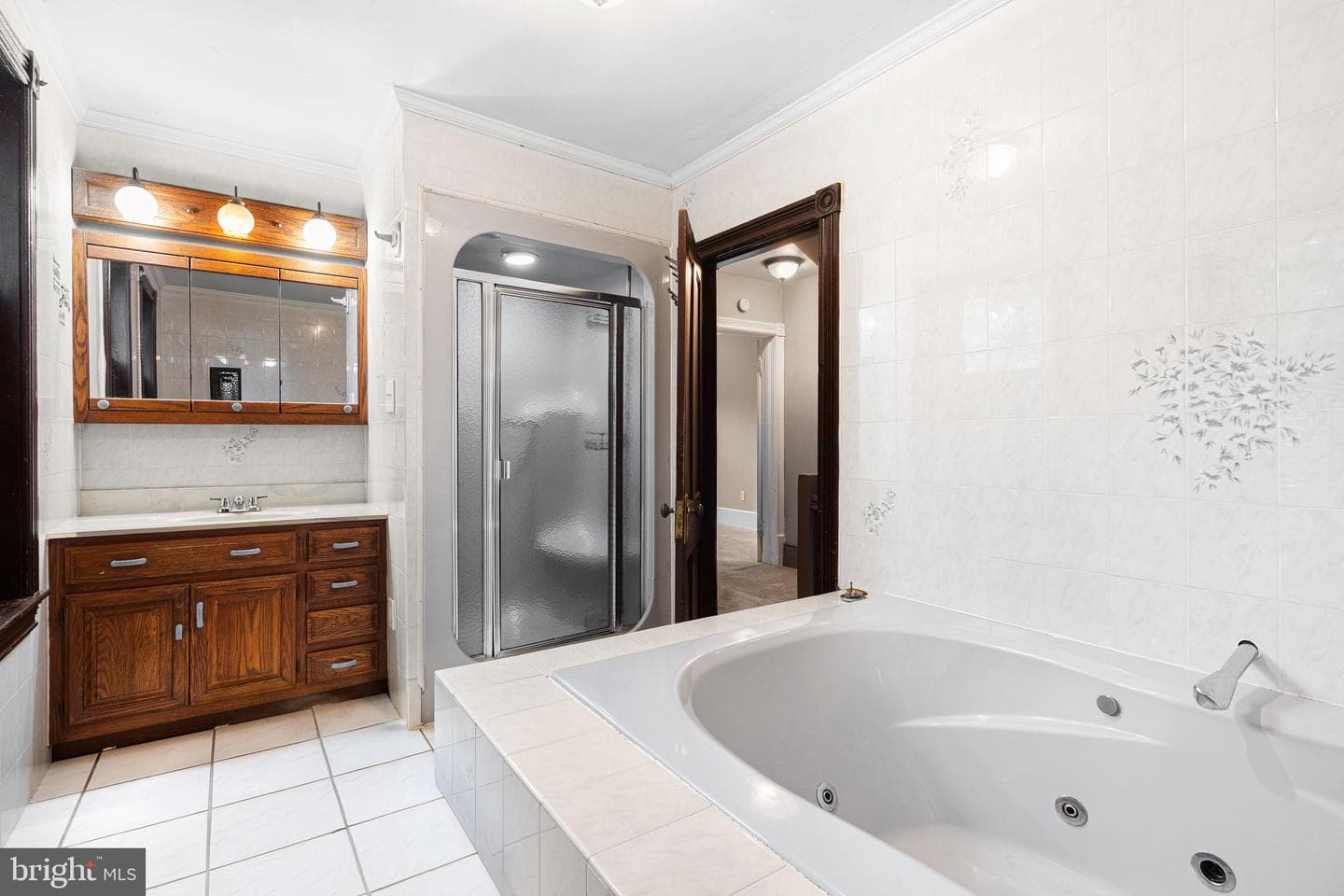 377 N Evans Street photo 10