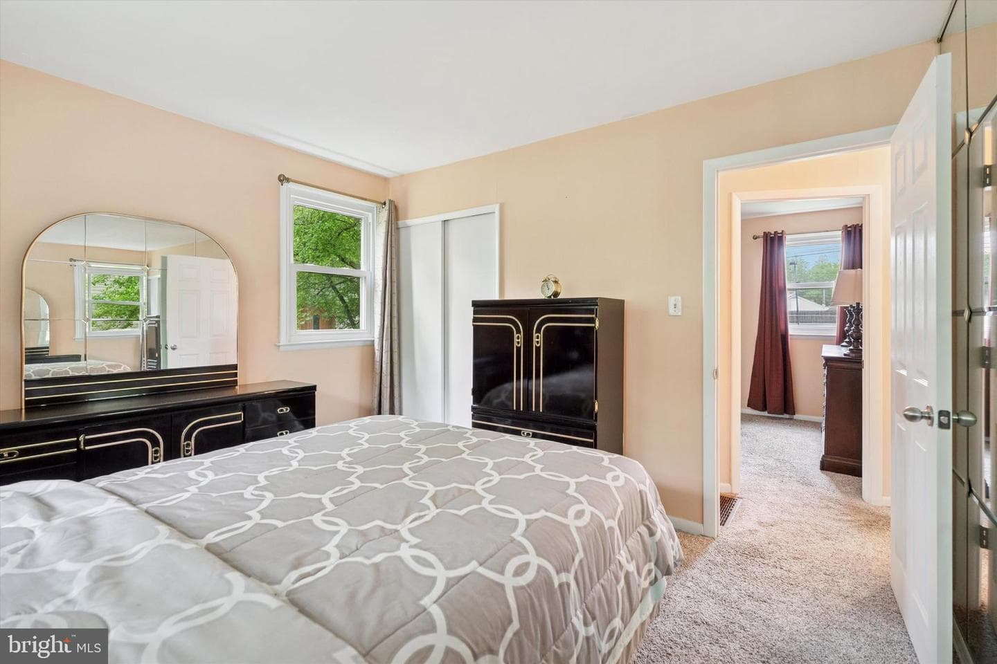 905 Pershing Road photo 12