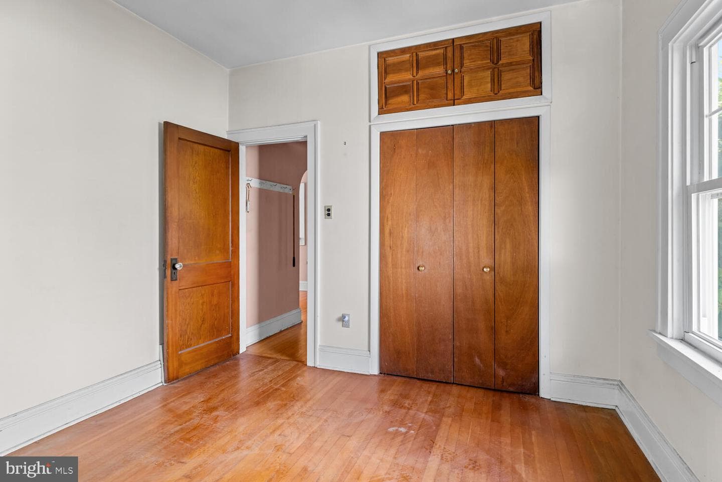 671 Edge Hill Road photo 21