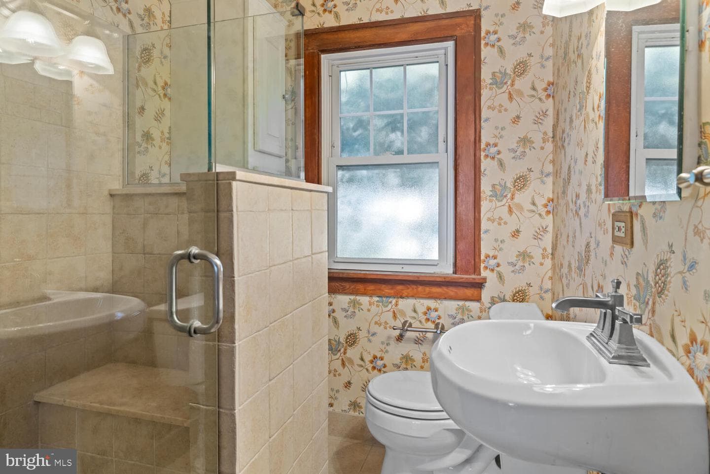 671 Edge Hill Road photo 23