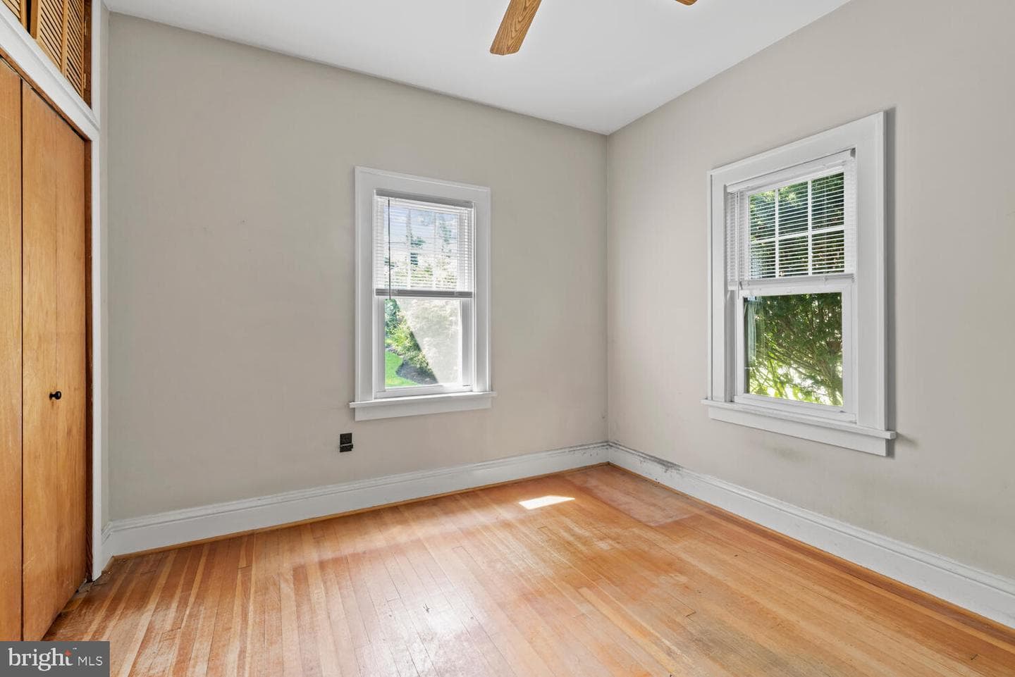 671 Edge Hill Road photo 24