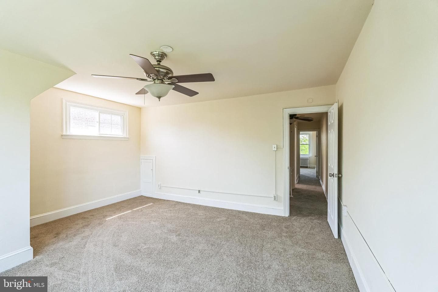 1712 Chelsea Road photo 19