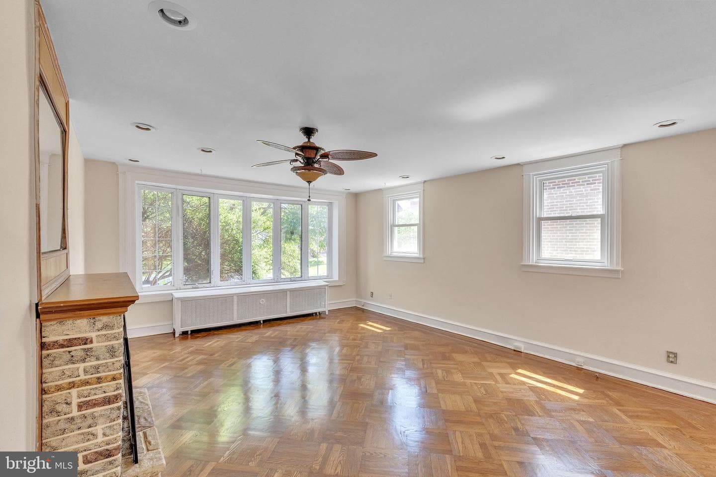1712 Chelsea Road photo 5