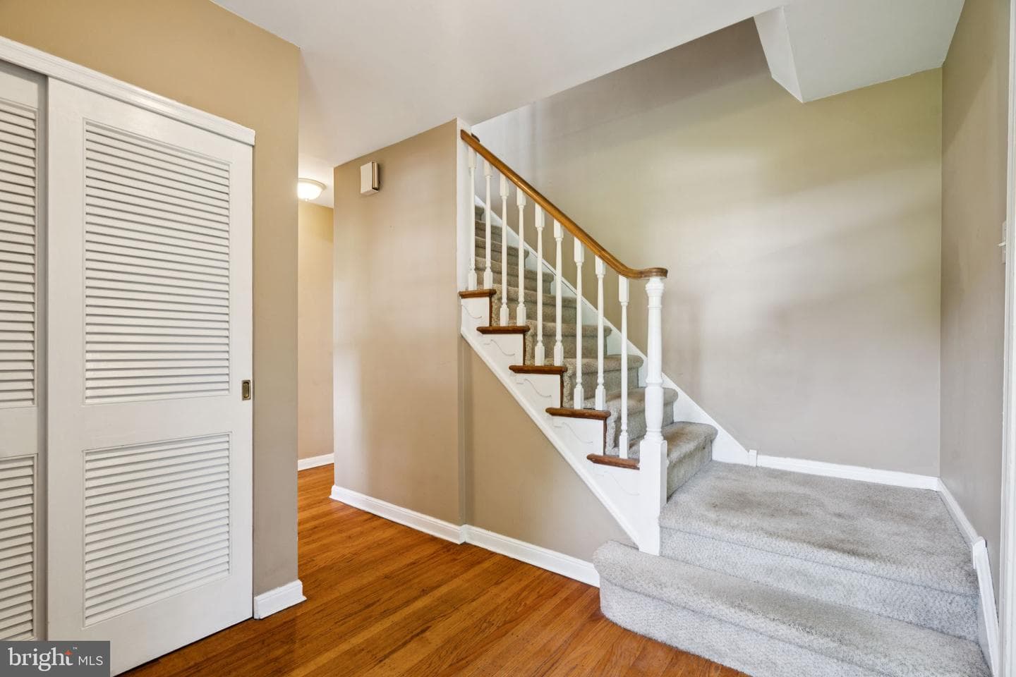 916 Davis Road photo 15
