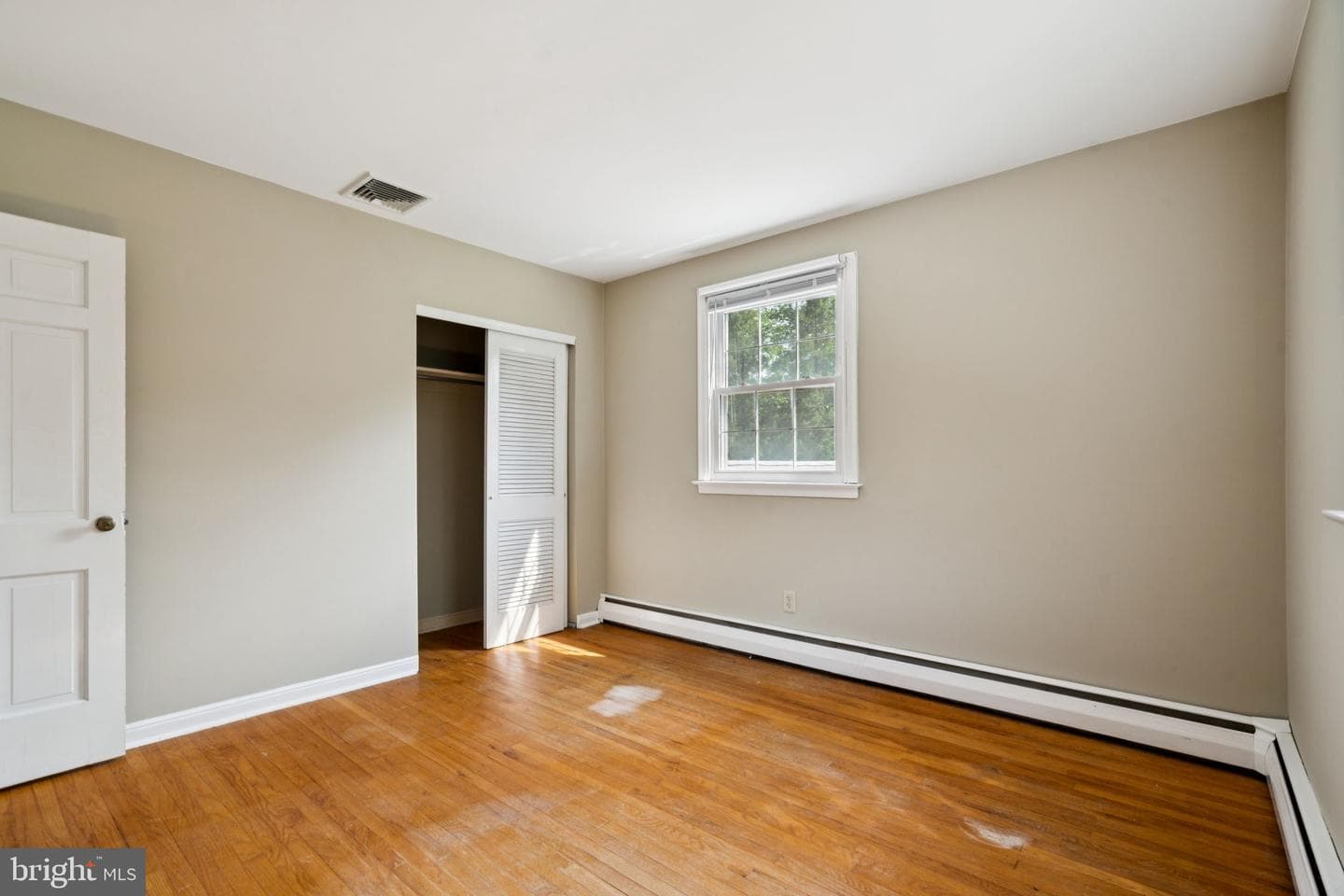 916 Davis Road photo 27