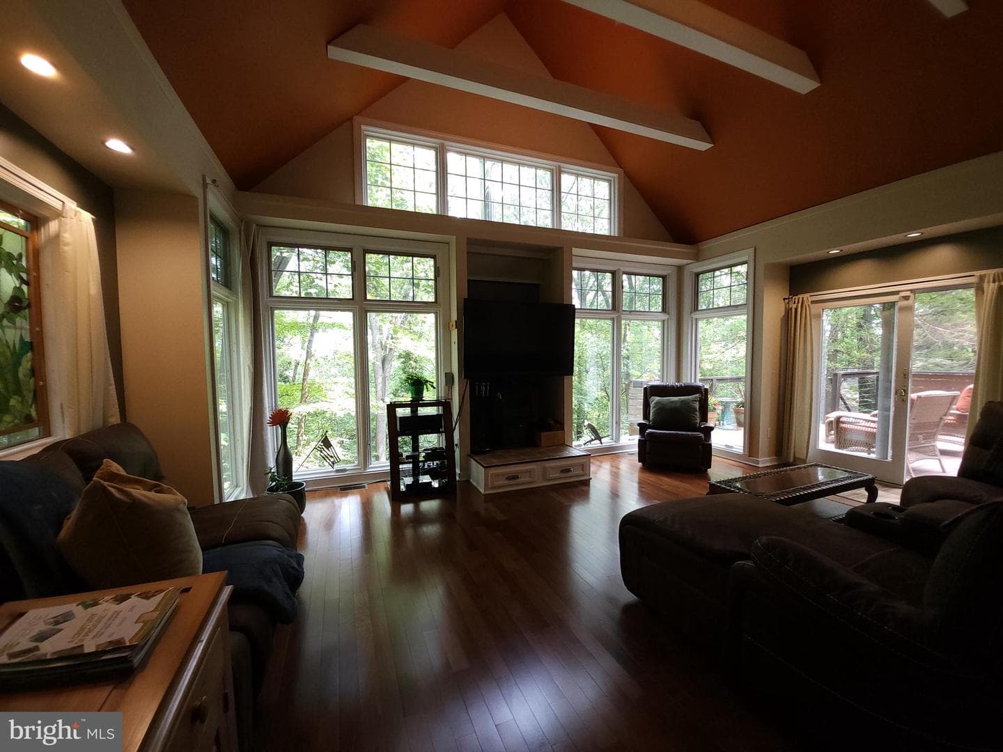 540 Weadley Road photo 16