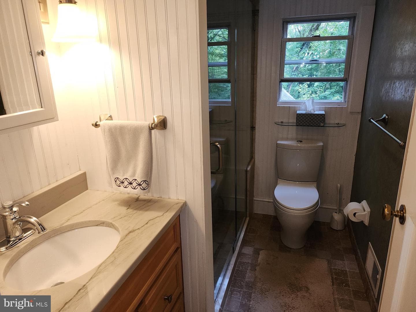 540 Weadley Road photo 32