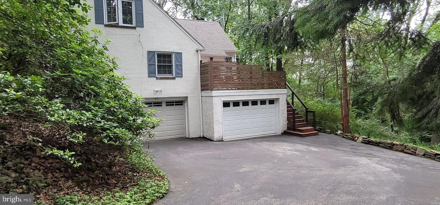 540 Weadley Road photo 4