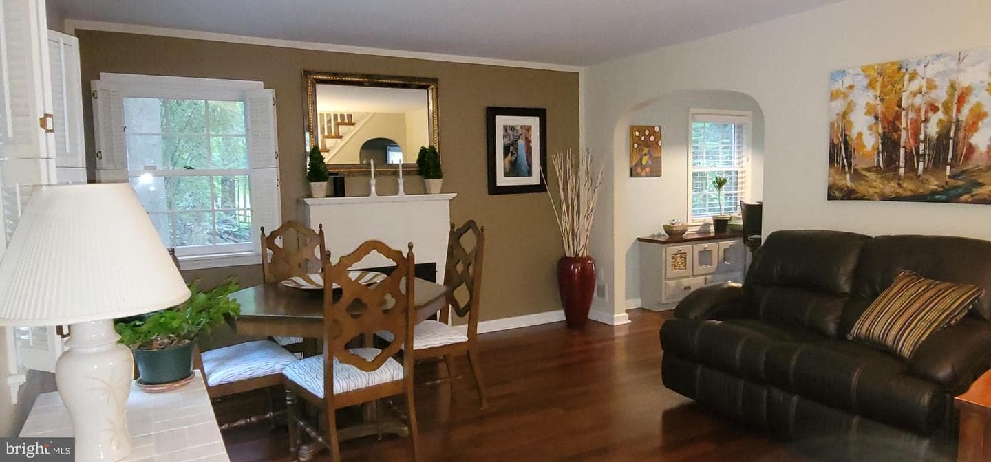 540 Weadley Road photo 9