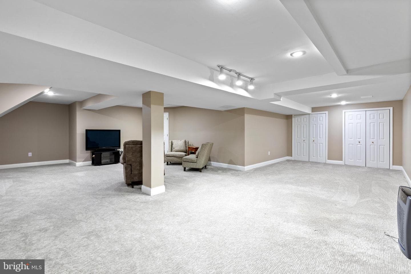 840 Mara Drive photo 30