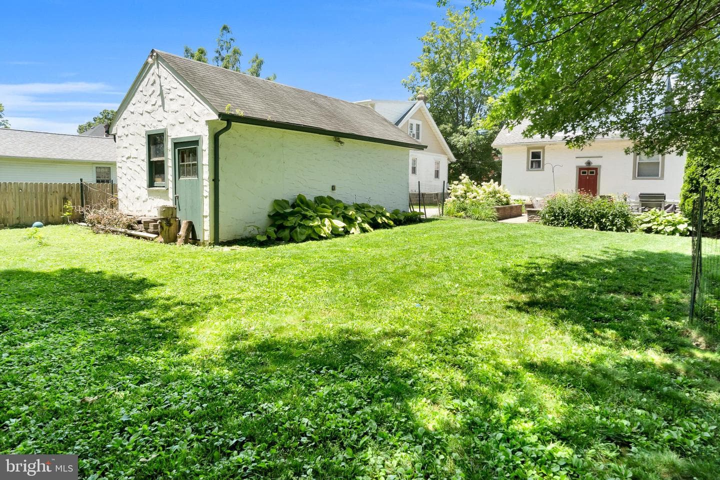 443 Tennis Avenue photo 28