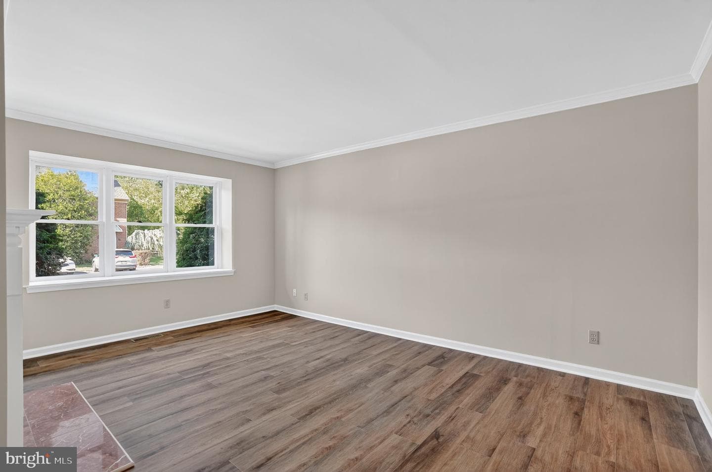 3929 Seneca Court photo 4