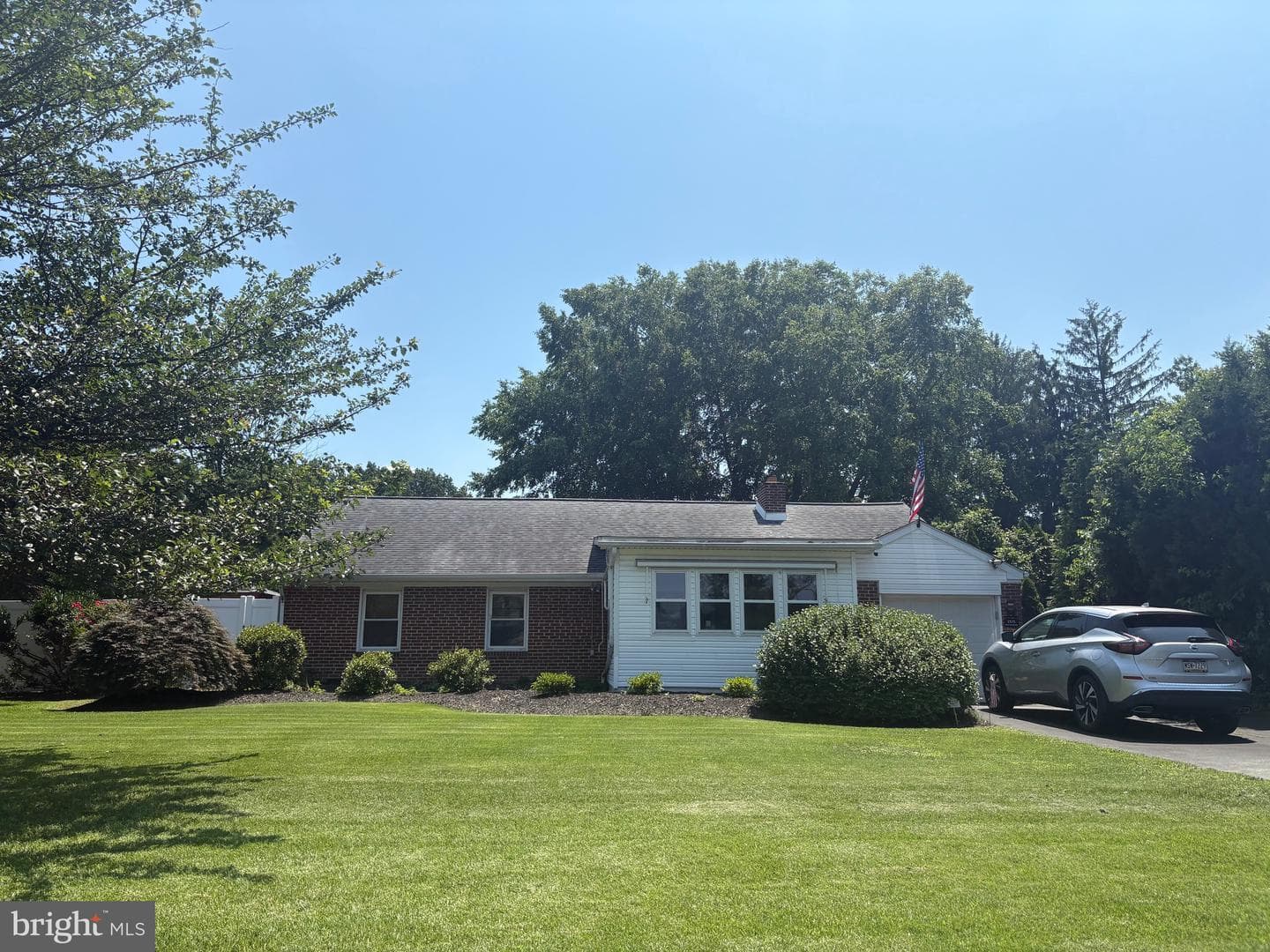 1375 Meetinghouse Road photo 1