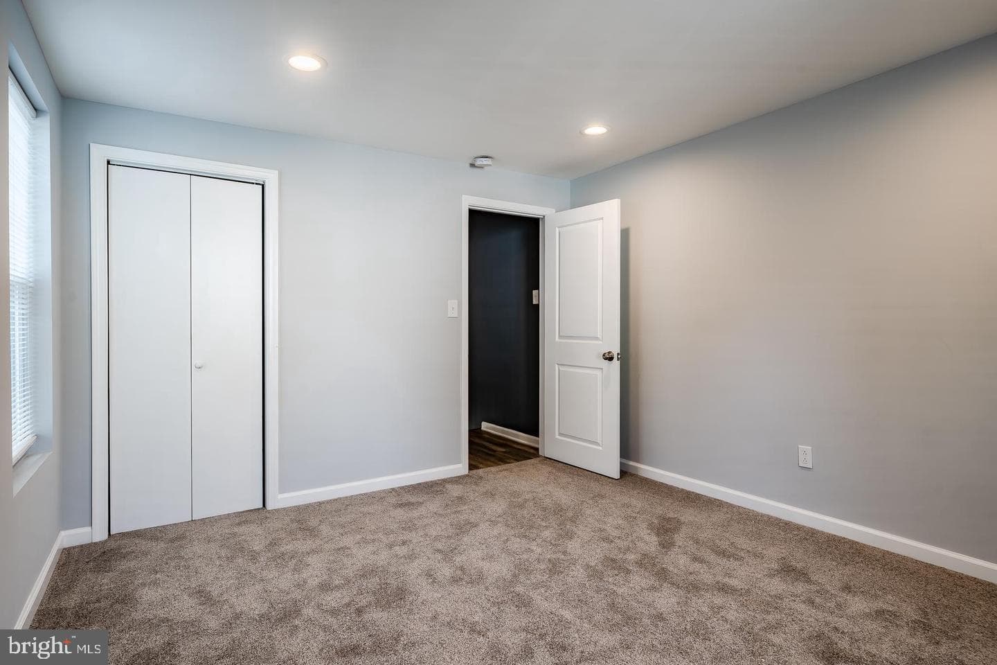 703 Arch Street photo 21
