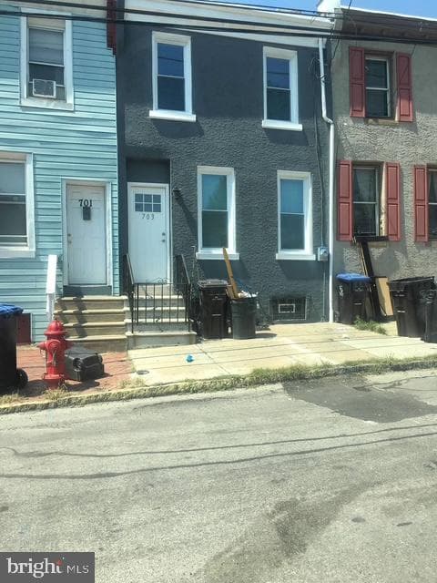 703 Arch Street photo 29