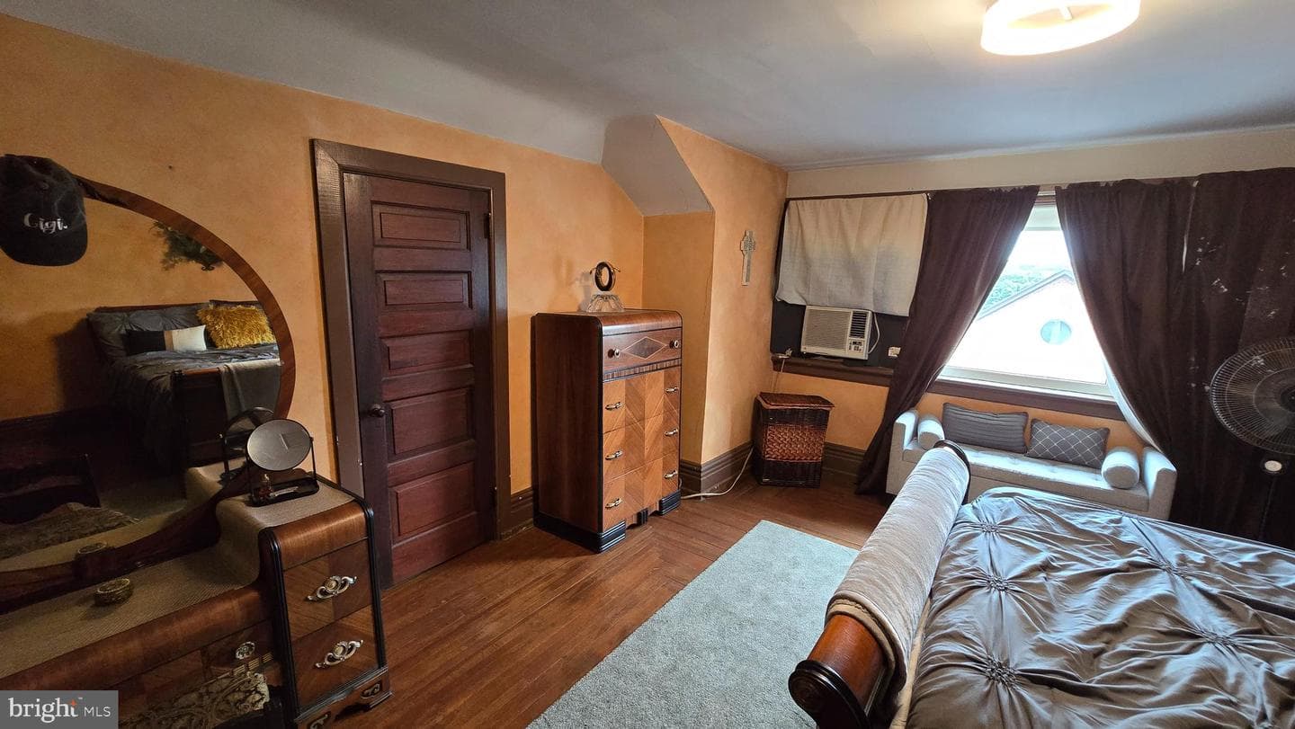 451 Penn Street photo 30