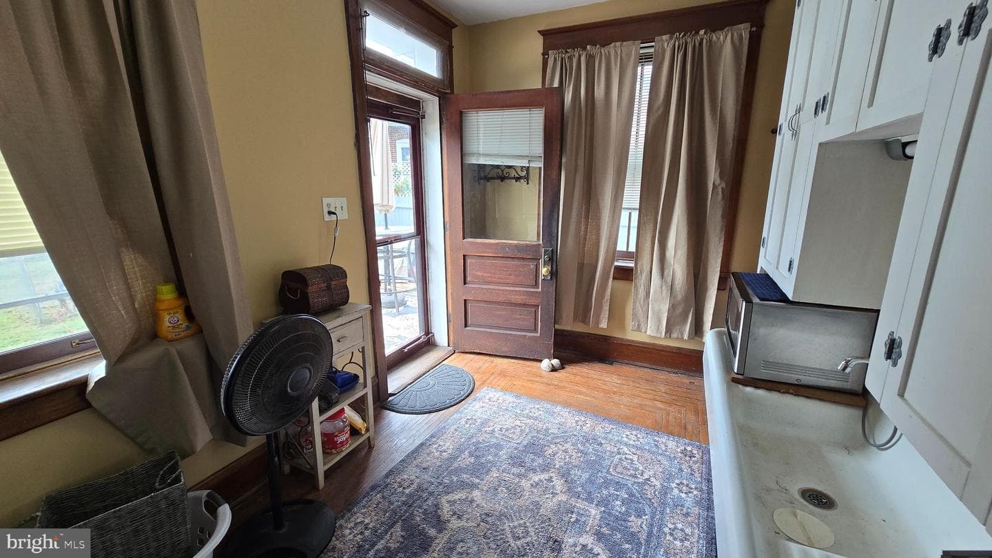 451 Penn Street photo 42