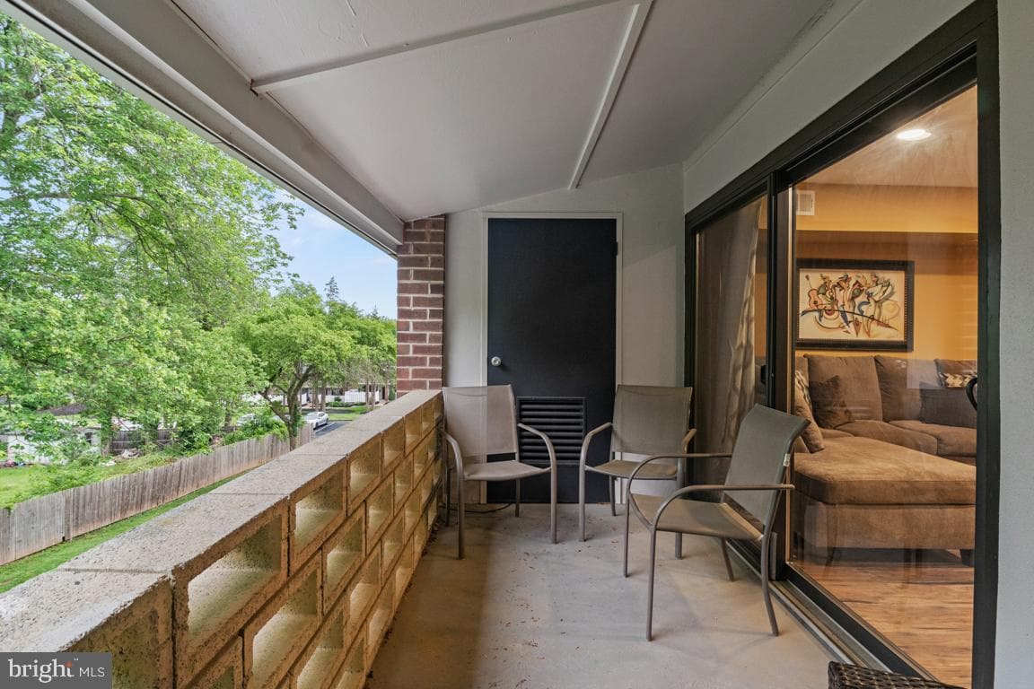 318 Stony Way photo 22