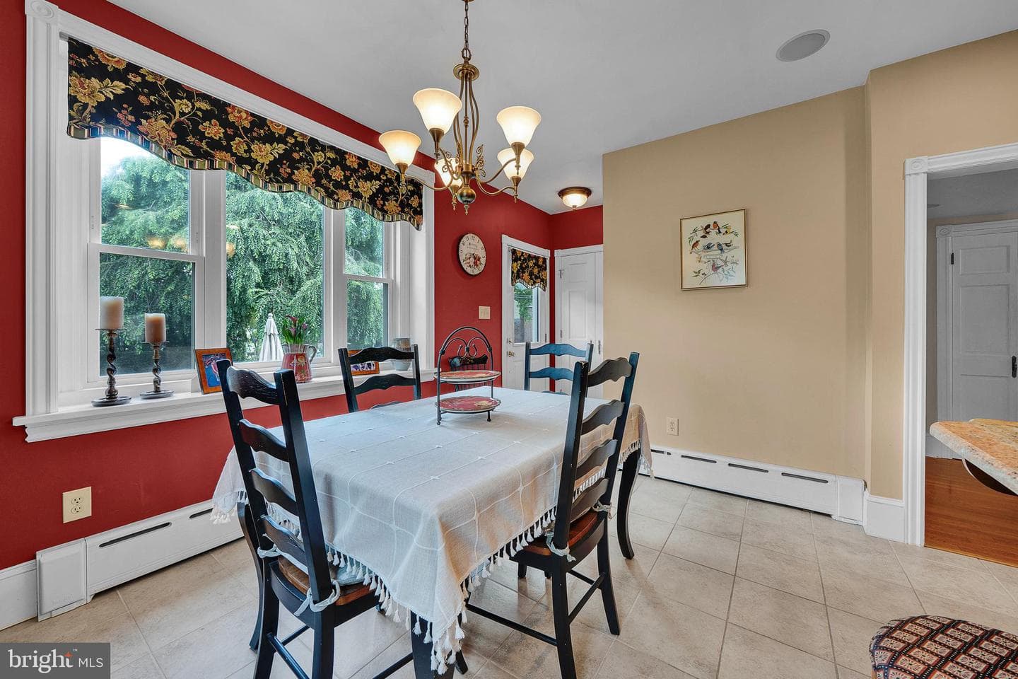 200 Hillside Avenue photo 13