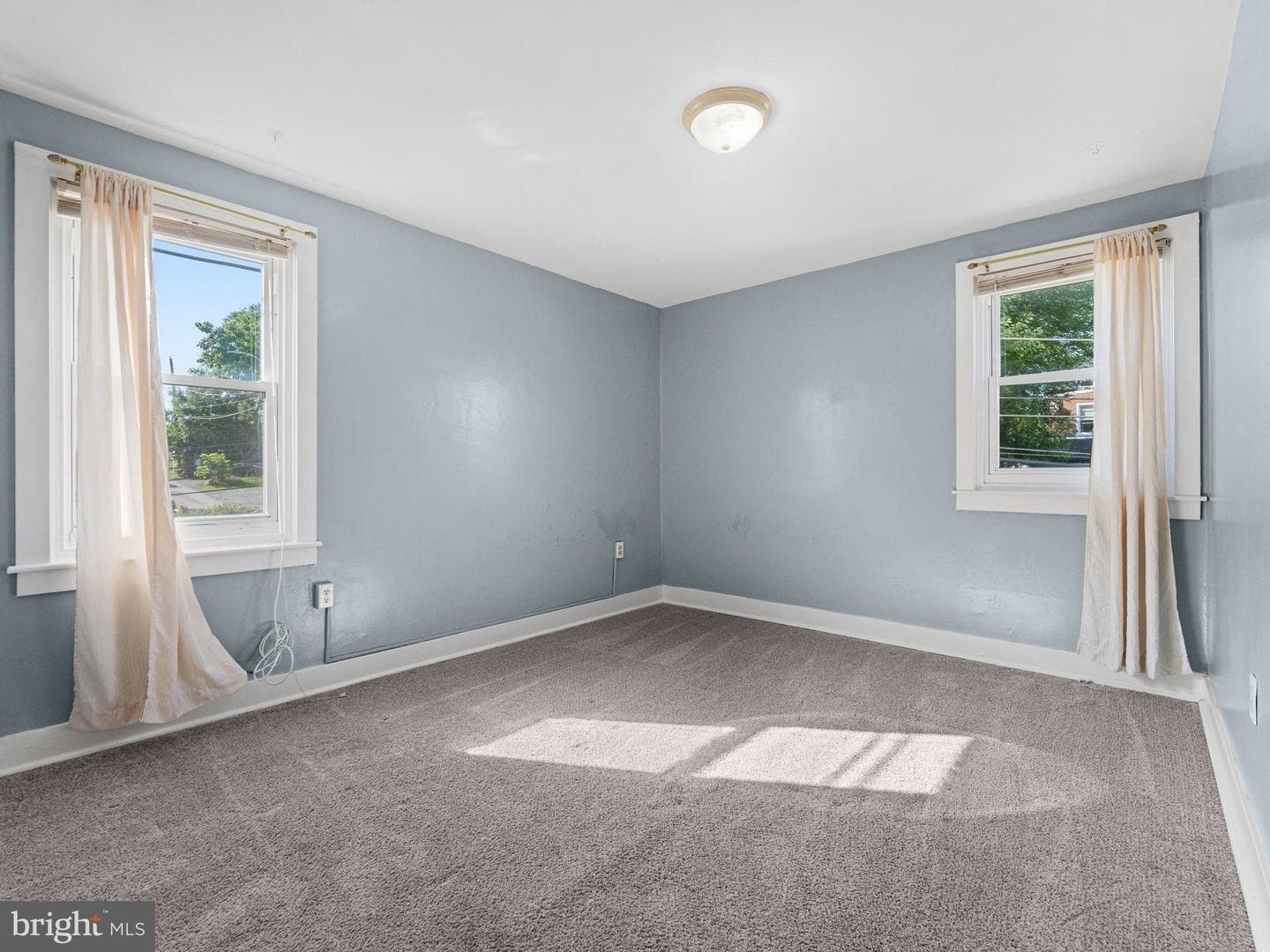 215 Hartranft Avenue photo 17