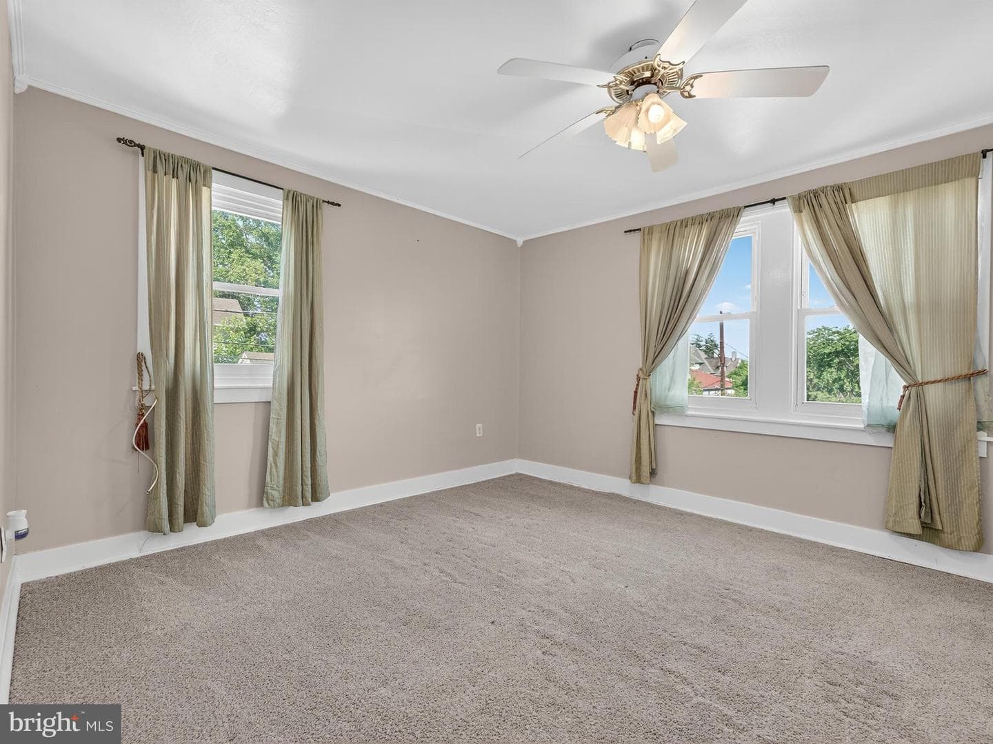 215 Hartranft Avenue photo 22