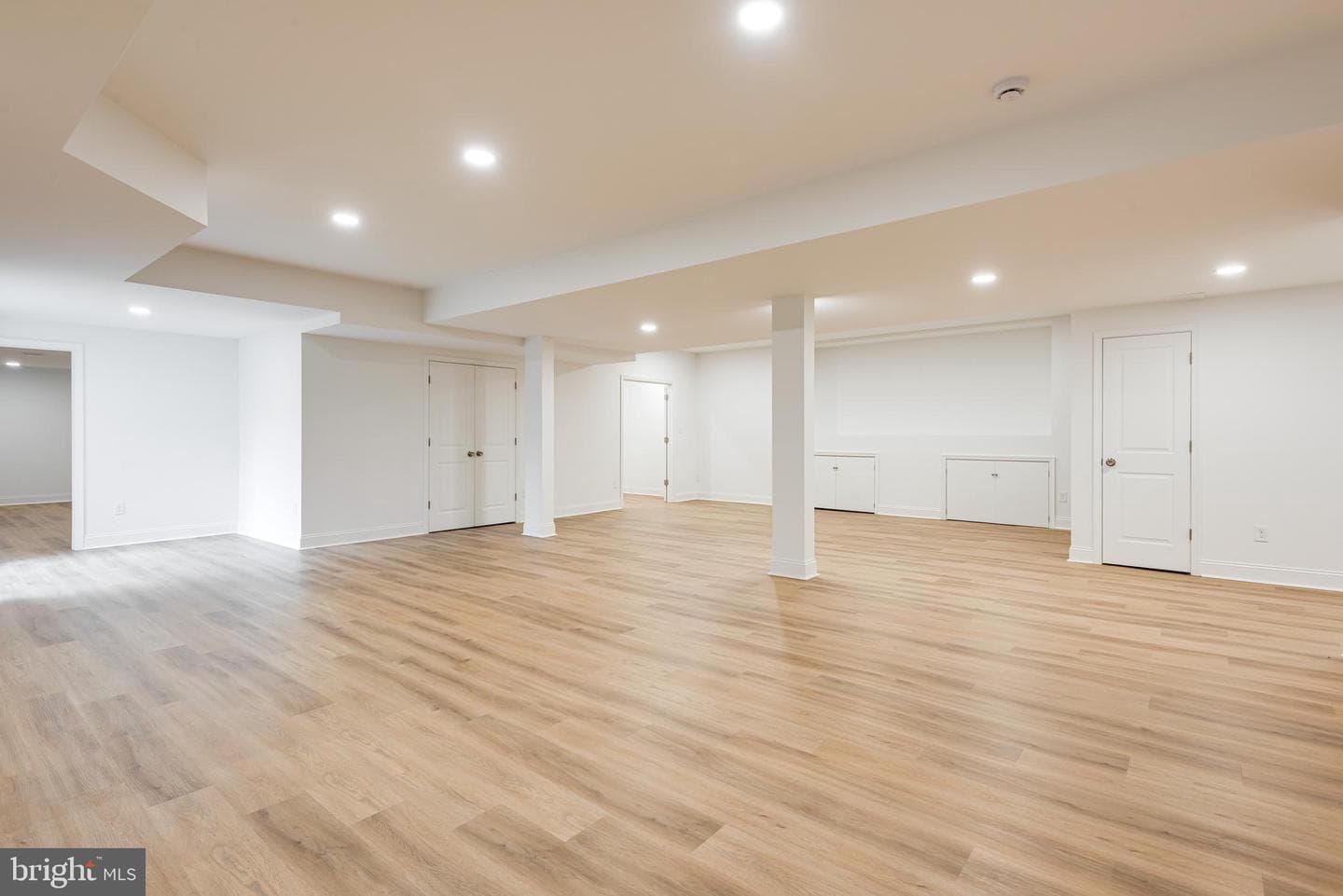 4040 Steeplechase Drive photo 35