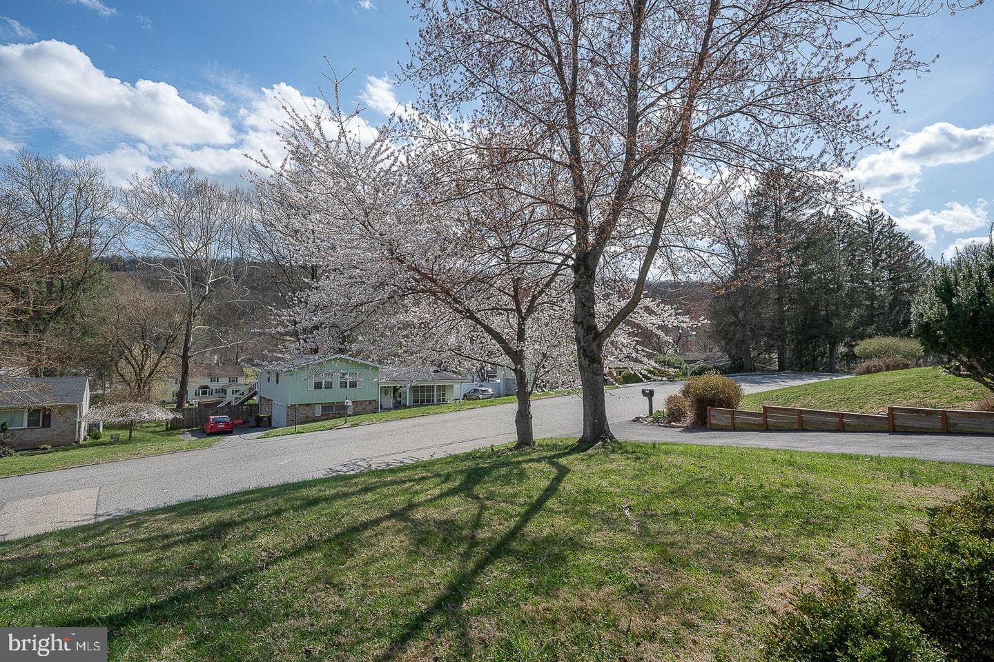 161 Lantern Lane photo 48