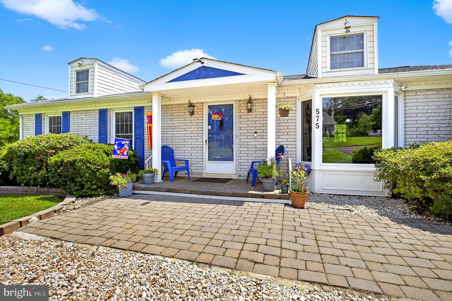 575 Fretz Road photo 1