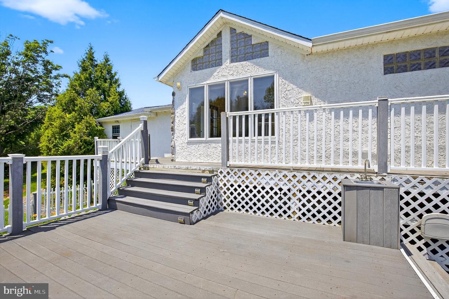 575 Fretz Road photo 33