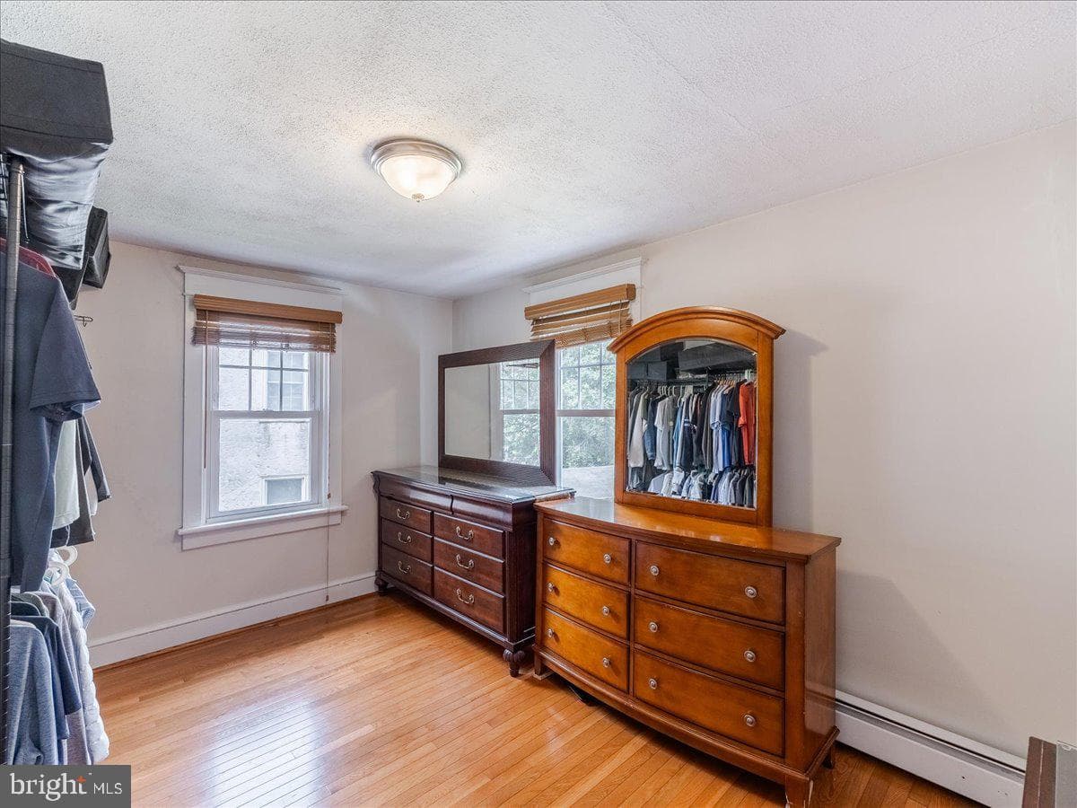 1086 Edge Hill Road photo 21