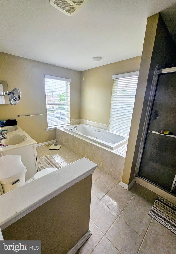 220 Hampton Green Drive photo 20
