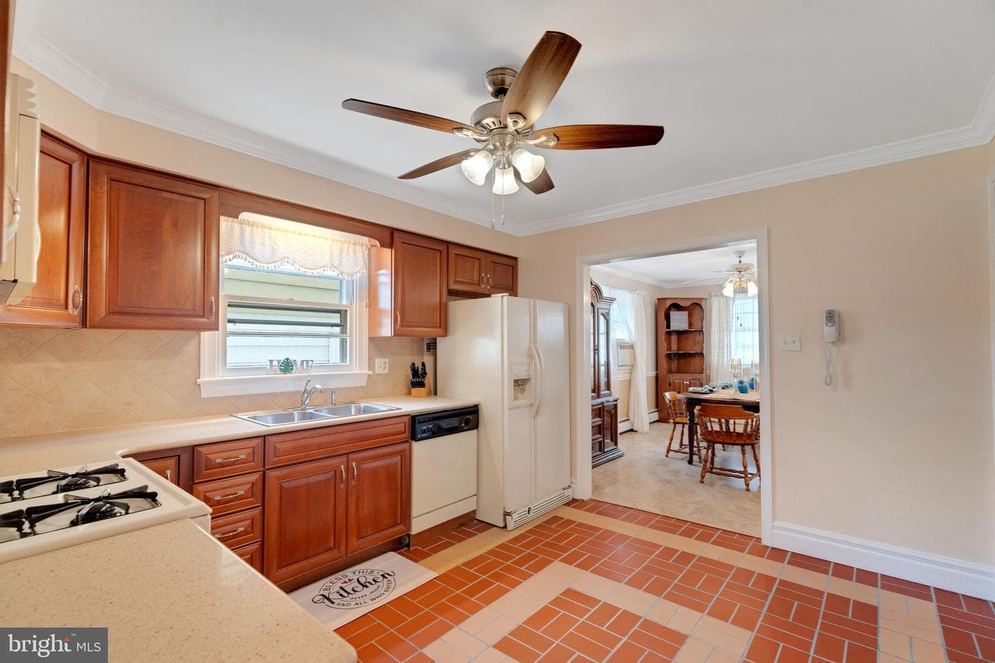 951 Township Line Road photo 11