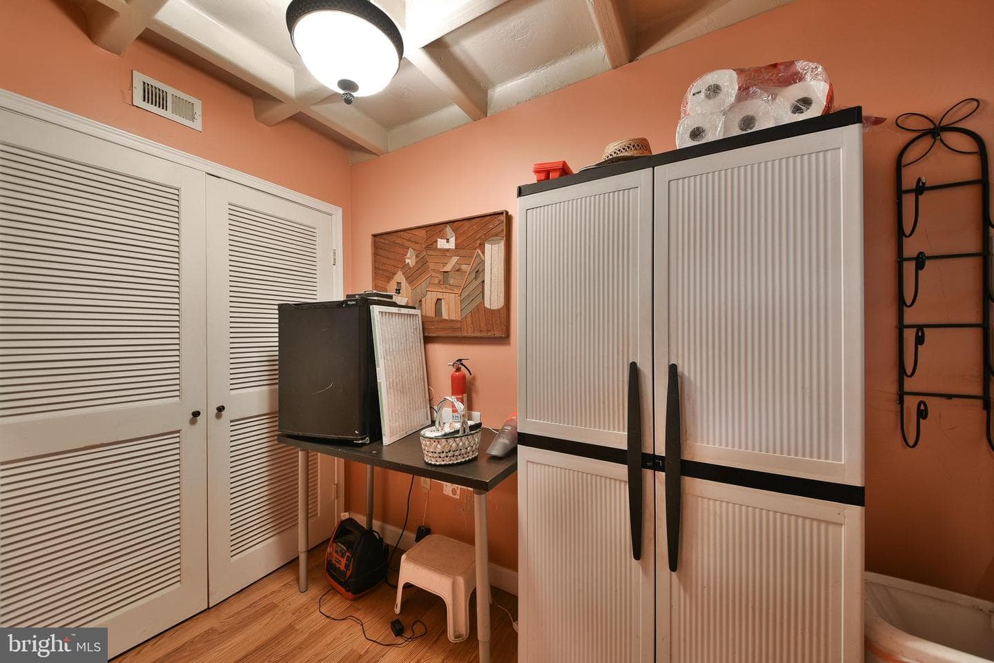 8109 Hull Drive photo 12