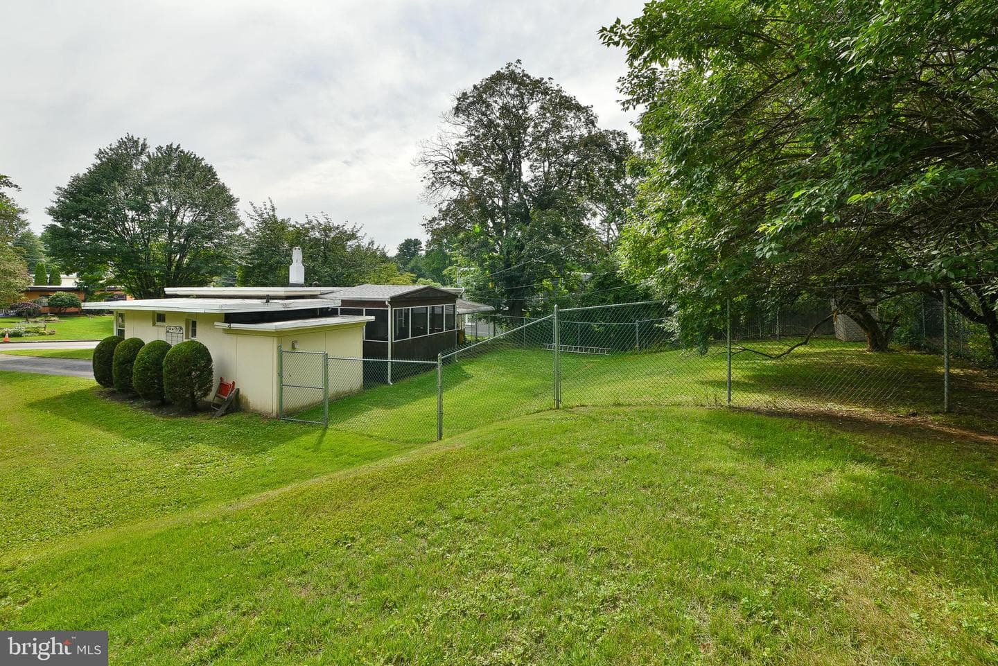 8109 Hull Drive photo 25